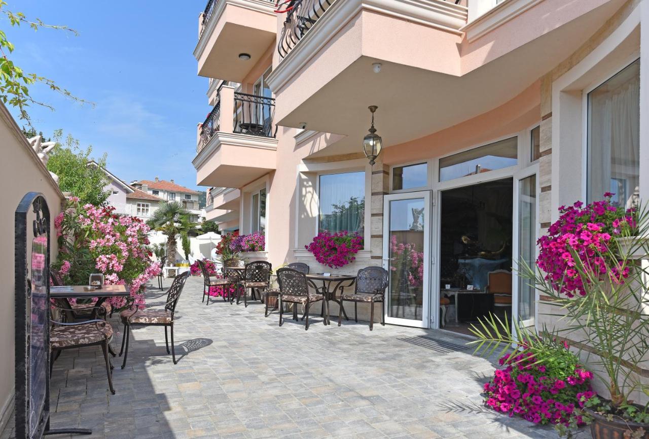 אובזור Sirena Palace Family Hotel מראה חיצוני תמונה