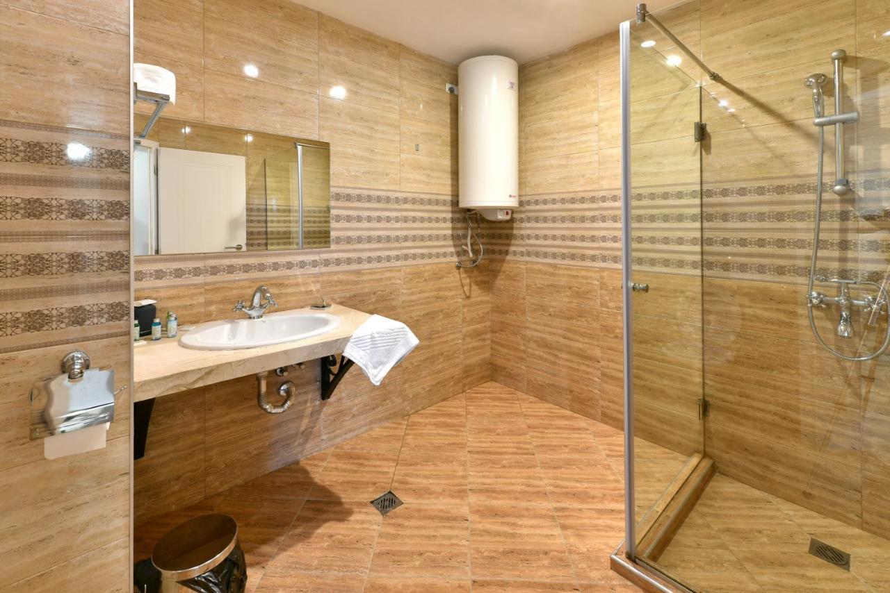 אובזור Sirena Palace Family Hotel מראה חיצוני תמונה