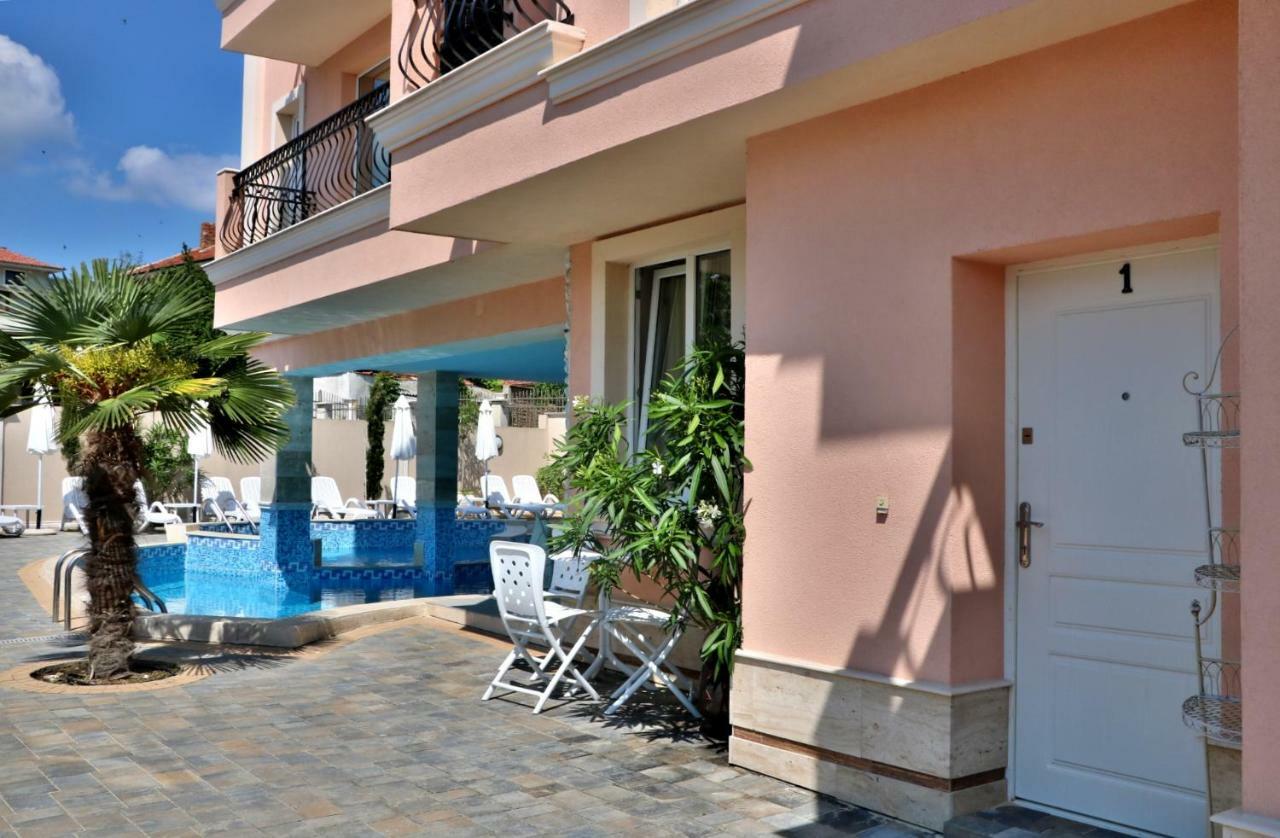 אובזור Sirena Palace Family Hotel מראה חיצוני תמונה